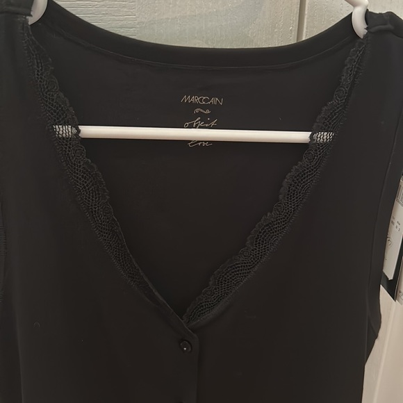 Black cotton lace trim vest with jersey stretch - Picture 2 of 3